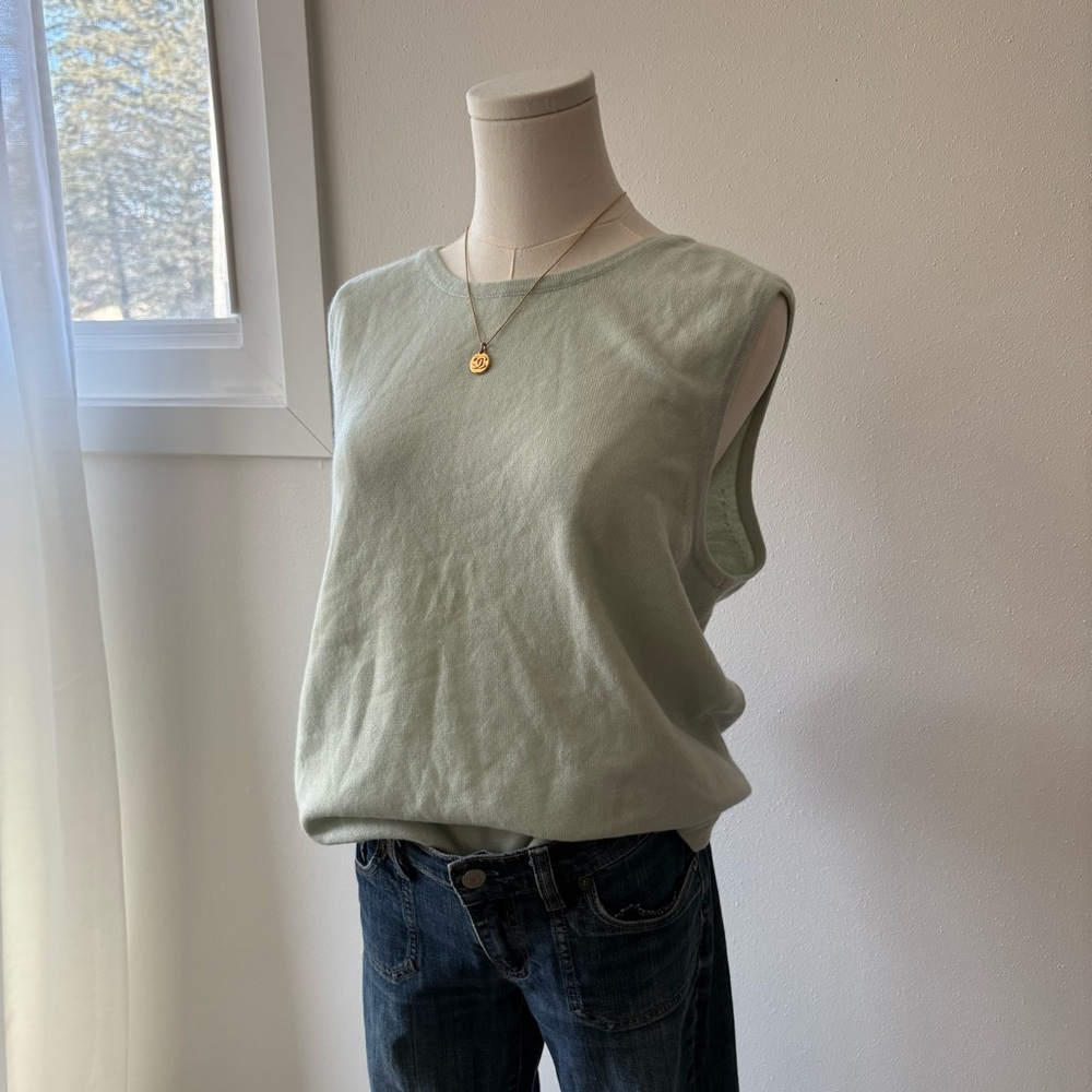St. John Cashmere Shell